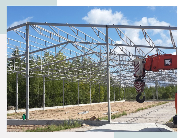 Строительство конюшен в Шебекино от 611 руб. под ключ