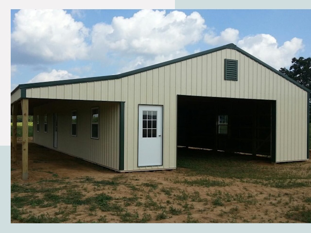 Строительство конюшен в Шебекино