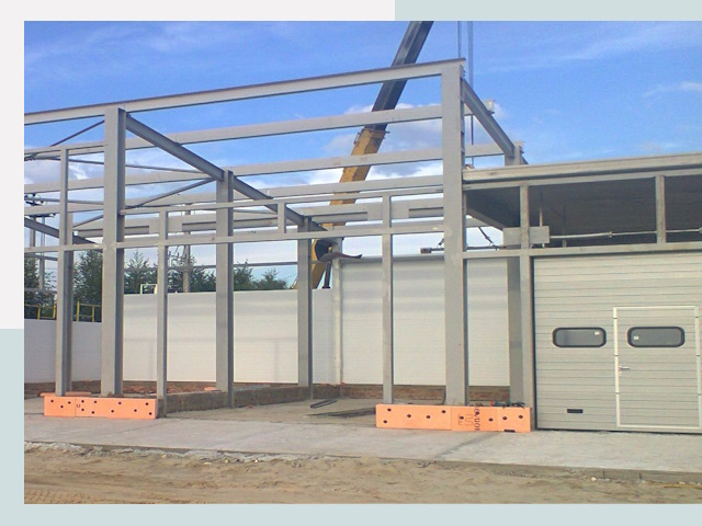 Строительство автосервисов от СтальСтрой-Шбк по цене 611 руб.