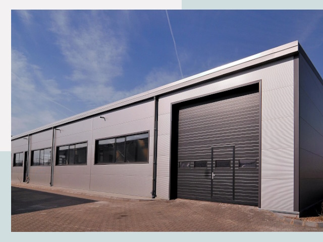 Быстровозводимые склады от СтальСтрой-Шбк по цене 611 руб.